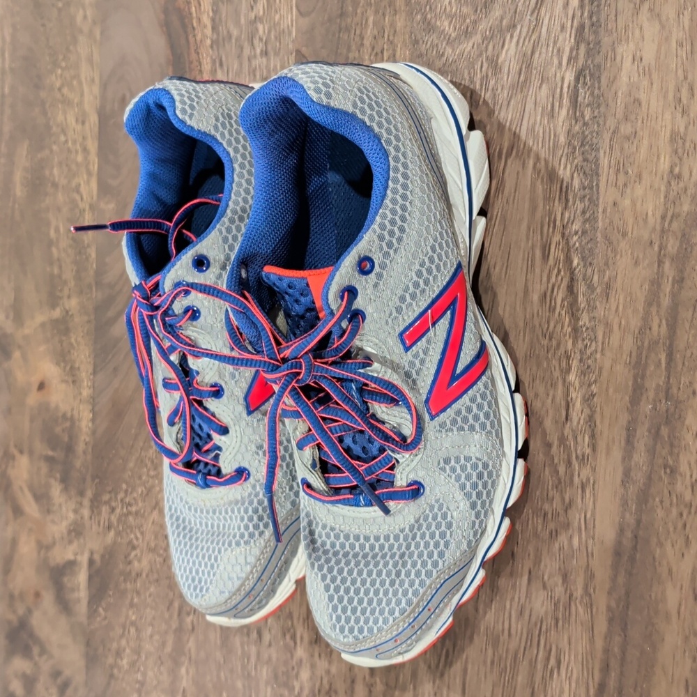 New Balance 590 v2 Running Sneakers Gray with Bright Blue and Pink Accents - Picture 3 of 8